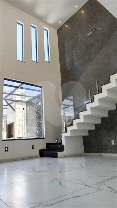 DUPLEX ALTO PADRÃO VARGEM PEQUENA