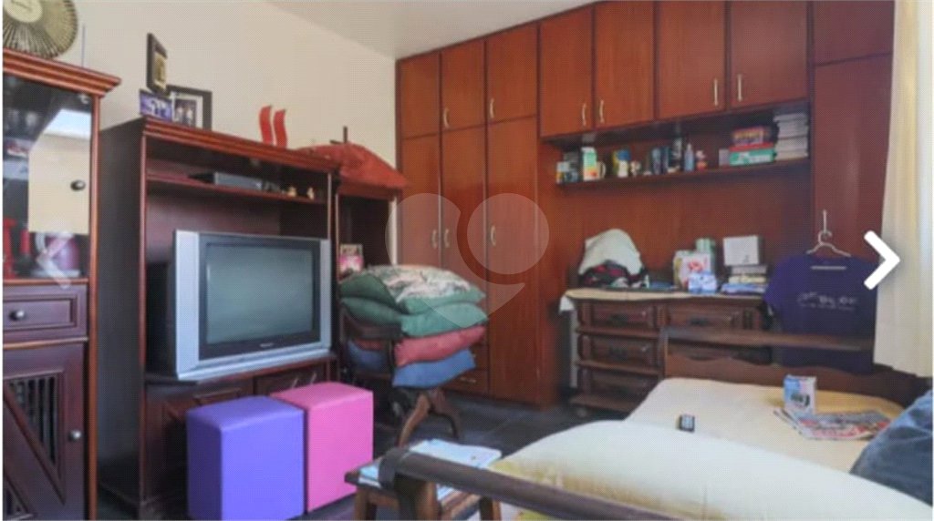 SOBRADO 3 DORMITÓRIOS (1 SUÍTE) E 3 VAGAS DE GARAGEM PARA VENDA - BOSQUE DA SAÚDE