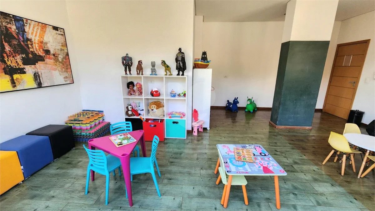 Apartamento de 82m² cm 3 quartos e 2 vagas, à venda no Condomínio Alpes da Serra, no Picanço, Guarulhos.