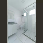 Apartamento com 41m² à venda na Saúde, 1 dormitório, 1 banheiro, 1 vaga, sacada, lazer