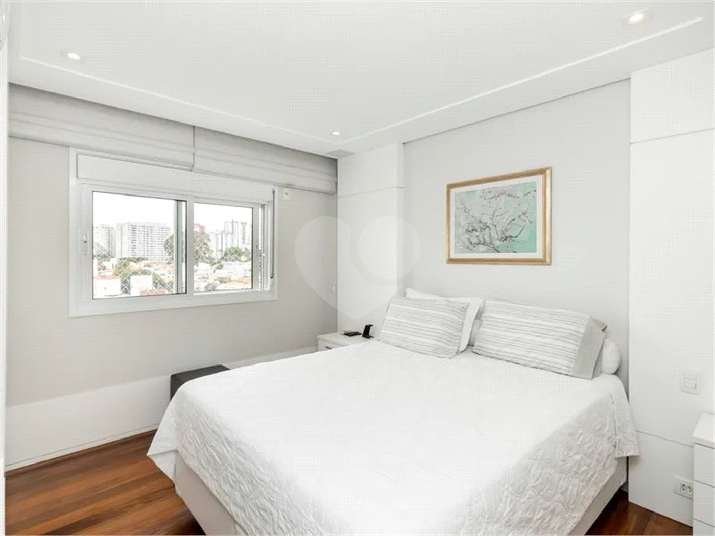 Apartamento à venda com 3 suítes em Vila Mariana, São Paulo, SP