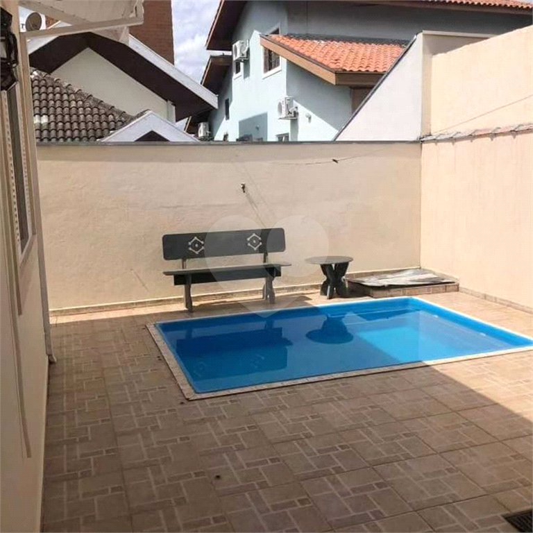 Casa em Condomínio em Urbanova, São José dos Campos/SP.