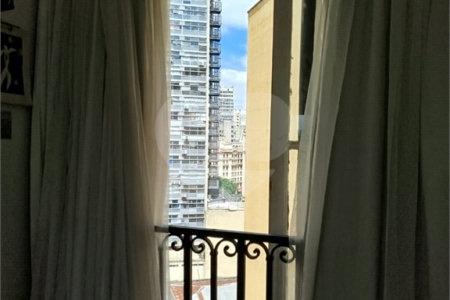APARTAMENTO 33 M2 - PRÓXIMO METRÔ SÃO BENTO