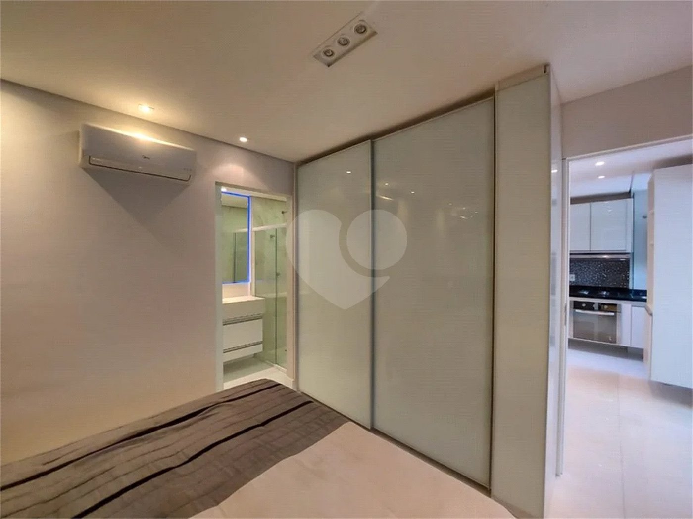 Apartamento Mobiliado na Vila Olimpia com 57m² e 1 vaga