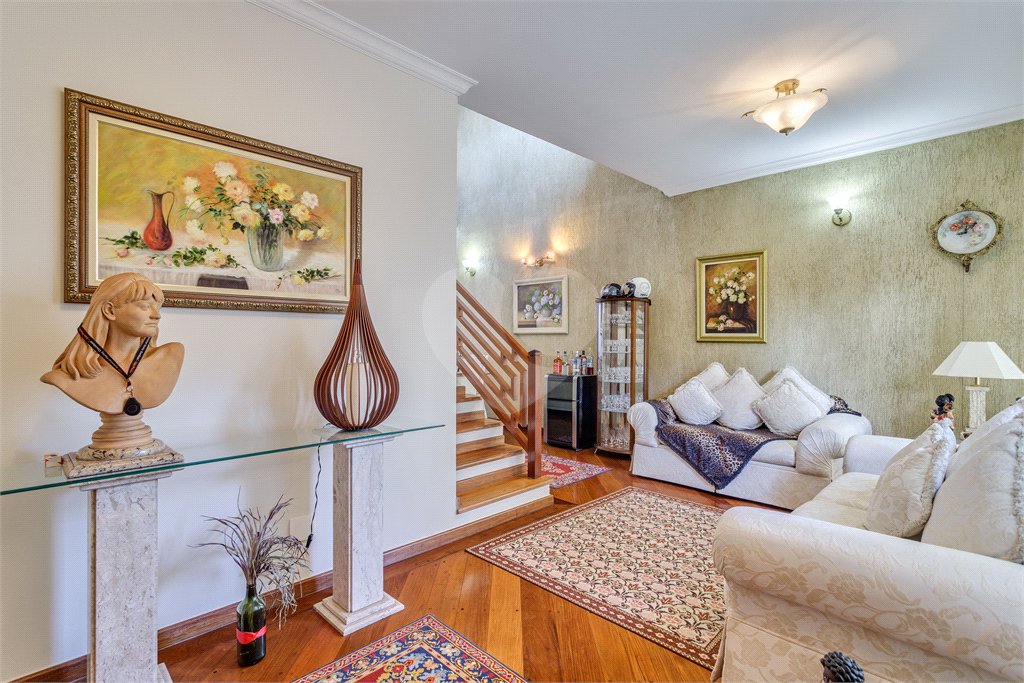 Casa à venda ou para alugar com 4 quartos, sendo 2 suítes, em Jardim Prudência, São Paulo, SP