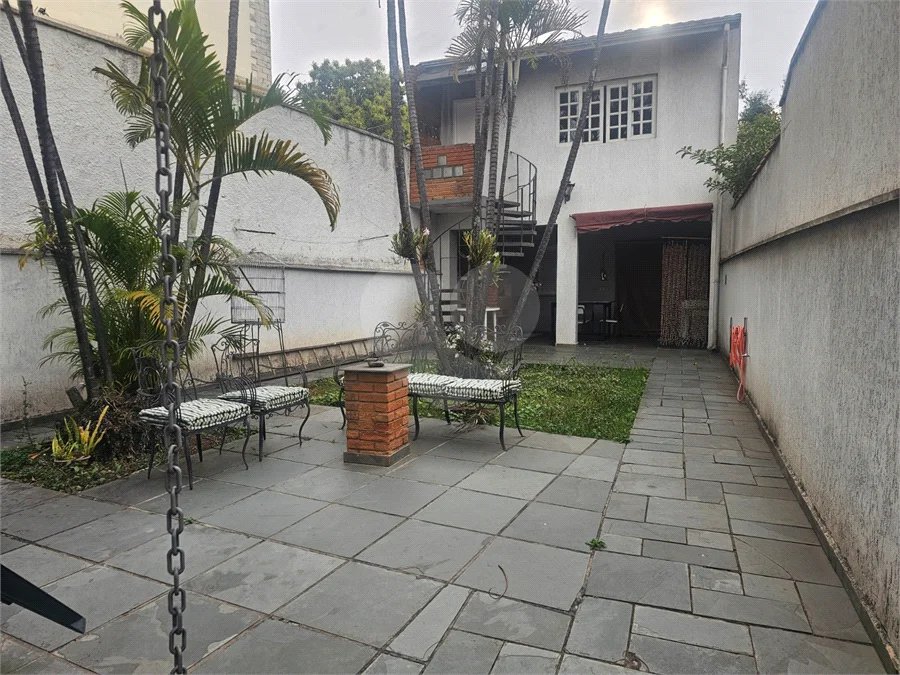 Sobrado à venda com 3 suítes em Jabaquara, São Paulo, SP