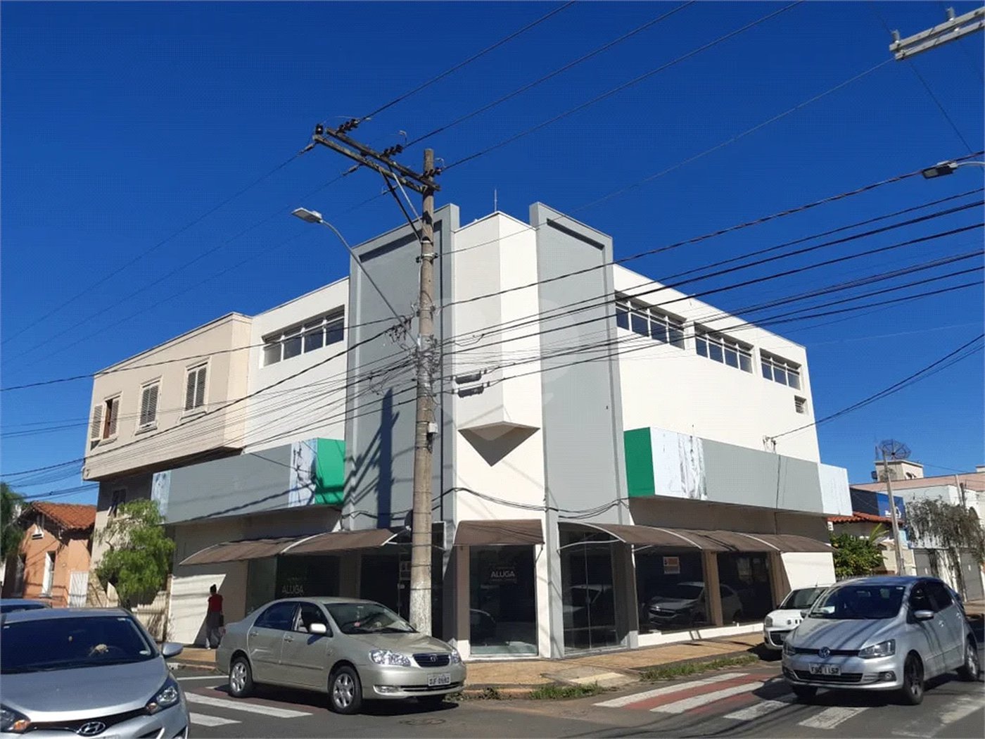Salão Comercial de Esquina para Locação – Centro de Indaiatuba/SP