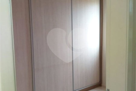 Apartamento no Condomínio Parque Royal Garden, localizado na cidade de Ribeirão Preto/SP.