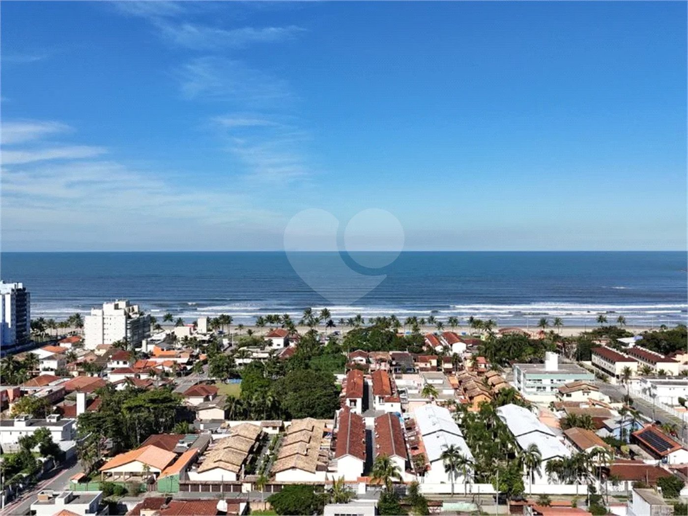 Apartamento para alugar com 2 quartos, sendo 1 suíte, no Centro, Bertioga, SP