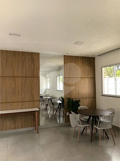 Apartamento 2 dormitorios. uma vaga, para alugar Villa Vic Florença