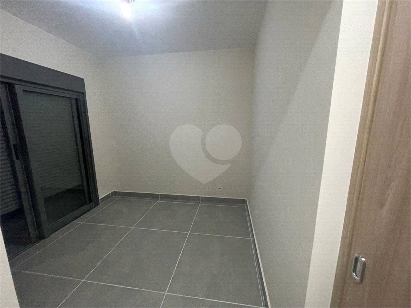 Apartamento à venda com 2 suítes em Vila Mariana, São Paulo, SP