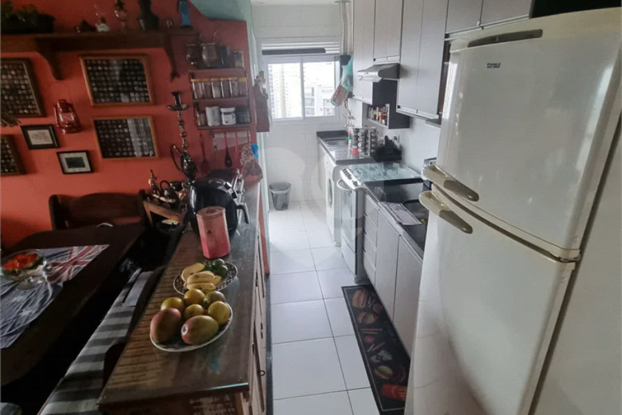 Apartamento em cobertura na Vila Prudente com 2 dormitórios, 1 suíte, 2 sacadas e hidromassagem.