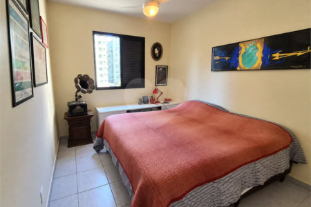 Apartamento 2 quartos, sacada e vaga em Santa Cecília