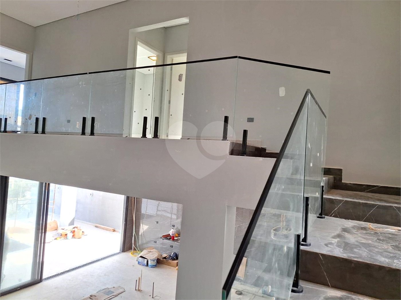 MAGNÍFICA CASA de 250 m² para VENDA NO CONDOMÍNIO VALE DAS AGUAS EM BRAGANÇA PAULISTA