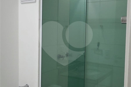 Apartamento à venda no Bom Retiro com 2 dormitórios