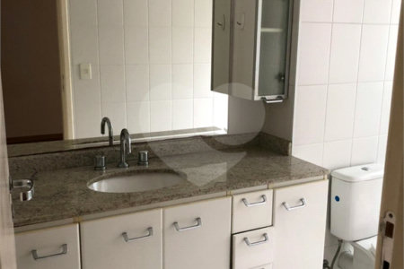 Apartamento á venda - Vila Mariana