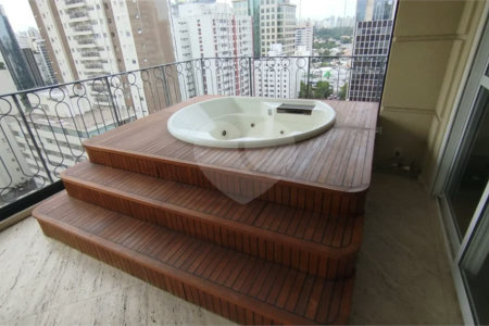 Á venda Apartamento Alto Padrão 5 suítes / 8 vagas 522m² Vila Nova Conceição