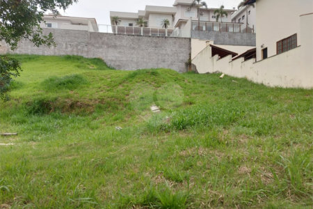 Lindo Terreno a venda no Condomínio Villaggio Capriccio - Louveira/SP