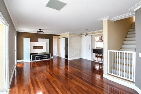 Cobertura de 260 m² em São Bernardo do Campo, com 4 dormitórios, 3 suítes, piscina privativa, espaço gourmet e vista livre. Viva esse privilégio! Agende sua visita e encante-se!