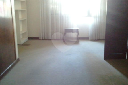 APARTAMENTO NA VILA MARIANA