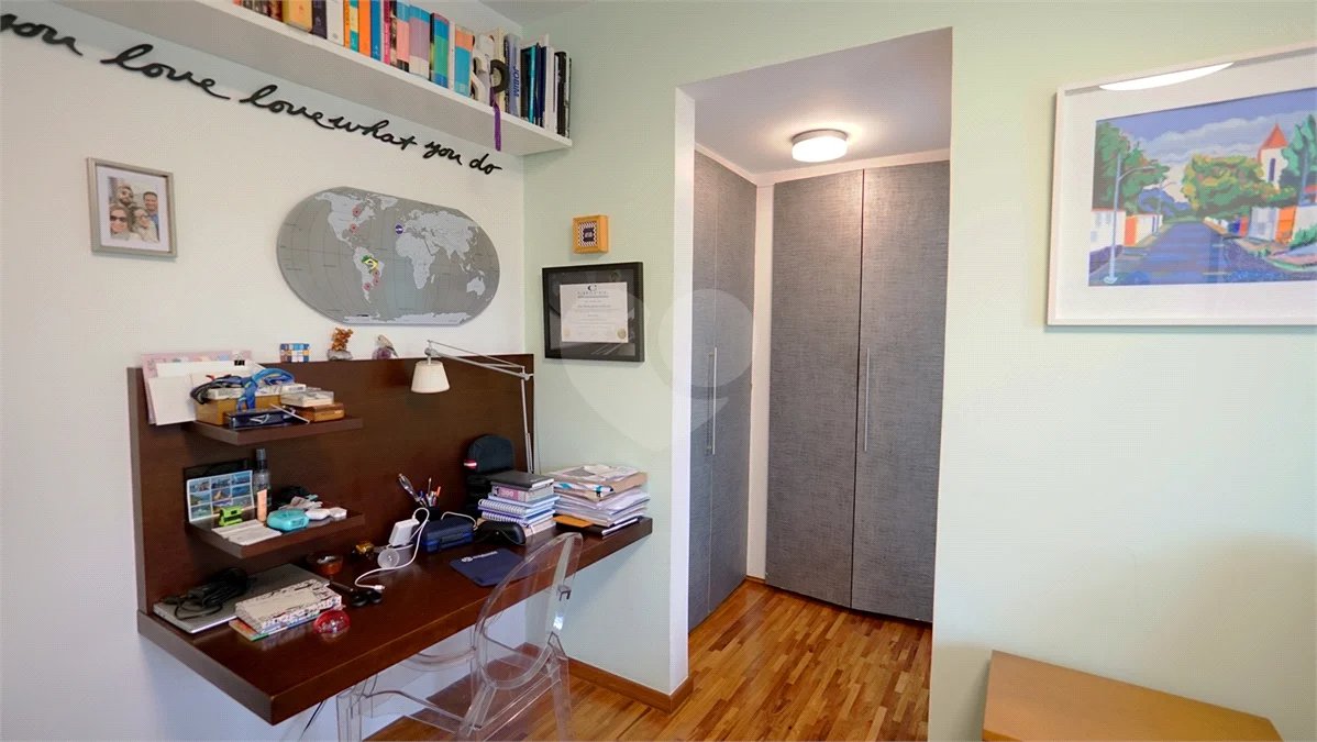 Apartamento à venda com 4 quartos, sendo 3 suítes, em Santo Amaro, São Paulo, SP
