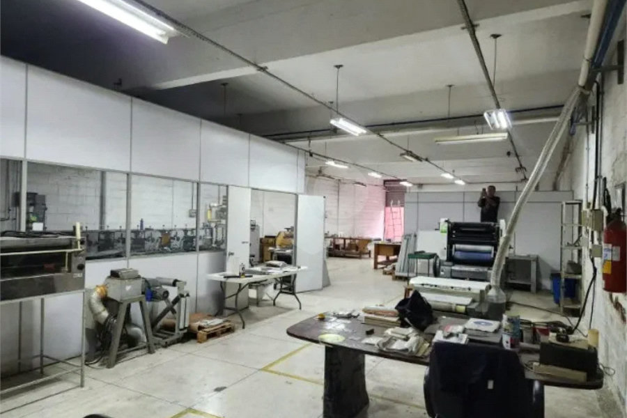 Excelente Galpão de 1.000 M² divididos em dois pavimentos de 500 M²