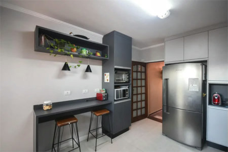 Casa à venda com 6 quartos, sendo 1 suíte,  em Vila Sônia, São Paulo, SP