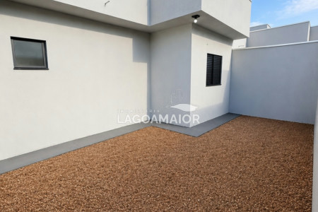 Casa à venda com 2 quartos no condomínio Alto do Capivari, Três Lagoas - MS