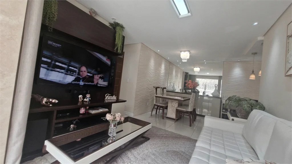 Apartamento à venda com 3 quartos, sendo 1 suíte, em Jardim das Vertentes, São Paulo, SP