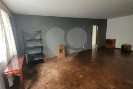 Excelente apartamento à venda no Paraíso, 3 quartos (1 suíte), localização privilegiada