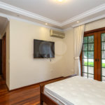 Casa à venda com 4 suítes no condomínio Chácara Flora, São Paulo - SP
