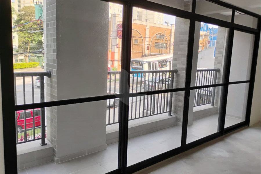 Excelente sala comercial com 50 M² no Jabaquara.