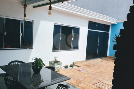 Casa térrea para venda no bairro Jardim Nova São Carlos