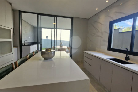 Casa Térrea de Alto Padrão no Condomínio Elementum | Totalmente Mobiliada e Decorada, 3 Suítes e Piscina