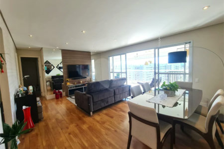 Apartamento à venda com 4 quartos, sendo 3 suítes, em Jardim Marajoara, São Paulo, SP