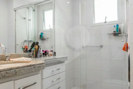 APARTAMENTO COM 118 m², TRÊS SUITES E VARANDA GOURMET - Campo Belo