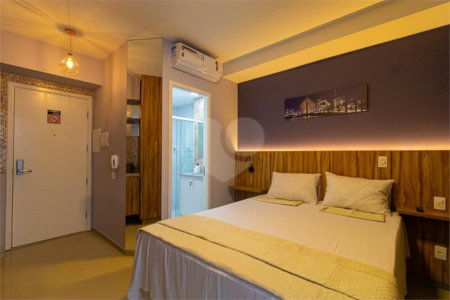 Apartamento á venda com 22m² - Centro.