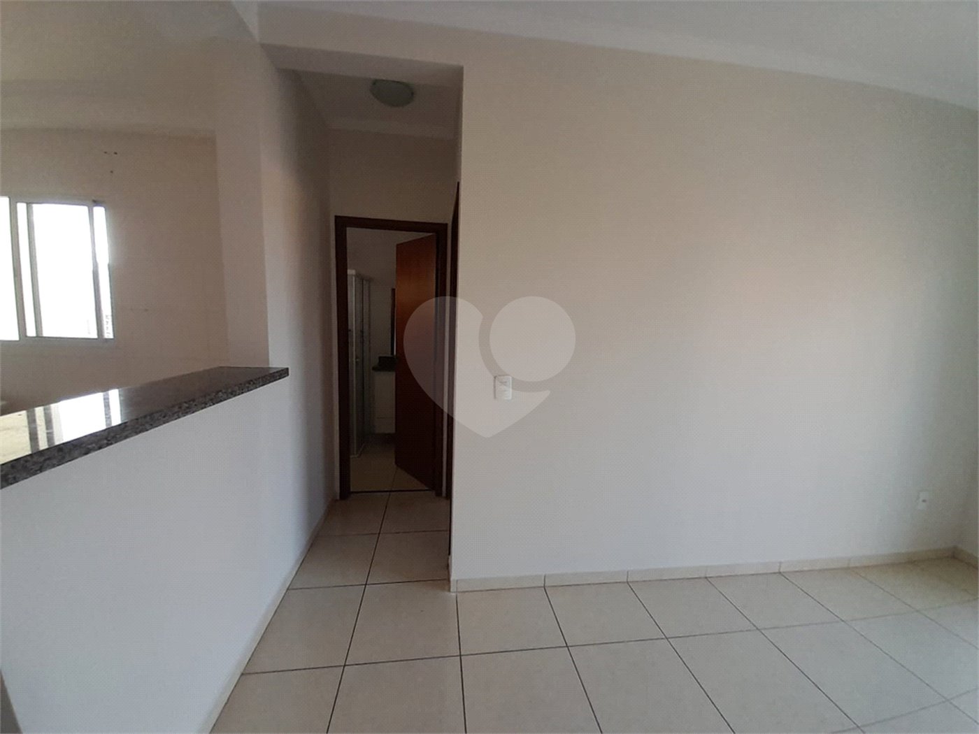 Apartamento à Venda no Edifício Abiathar – Localização Privilegiada