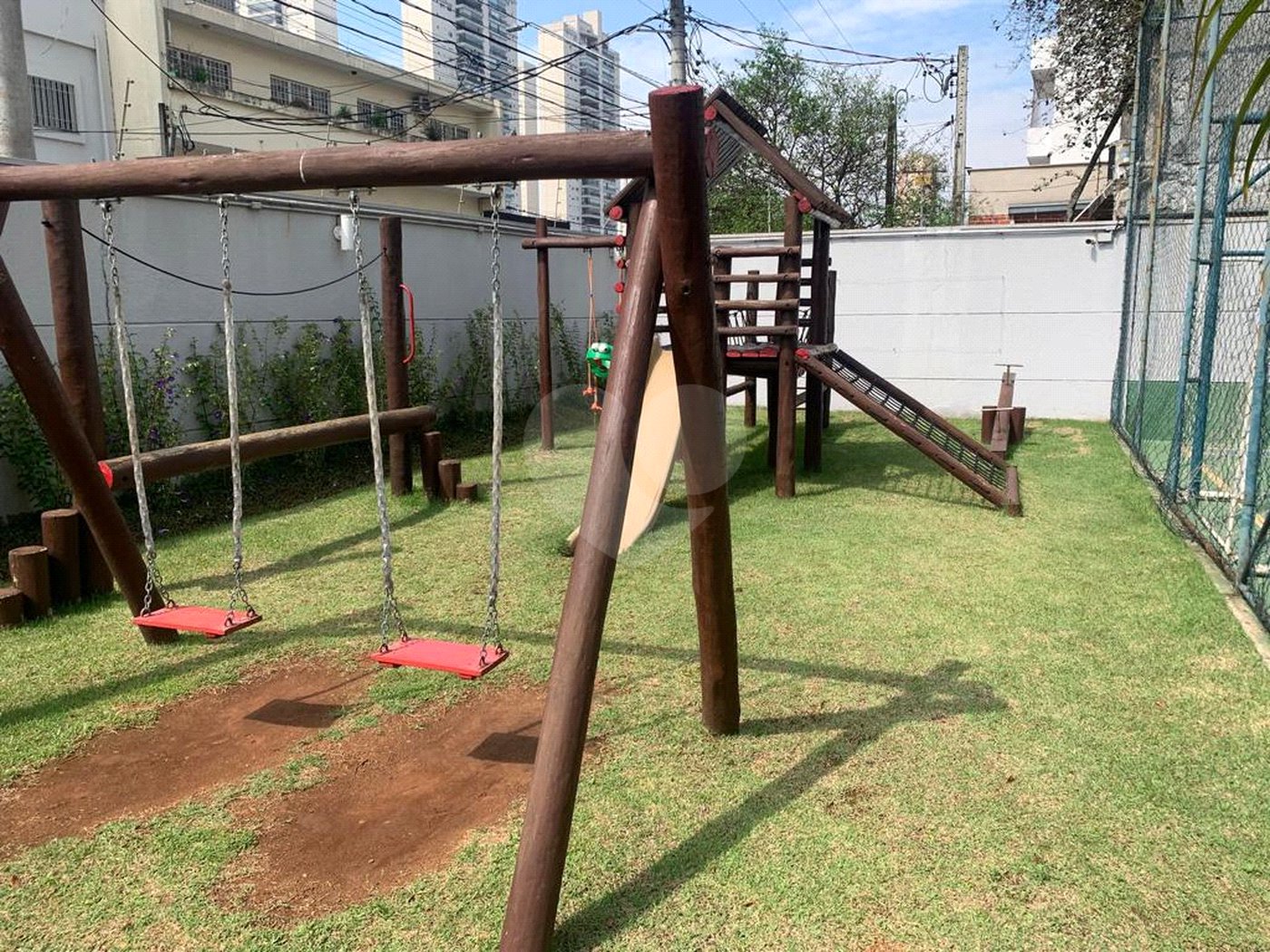 Apartamento 112m2 para venda na Mooca com 3 dormitórios. + 2 vaga. Rua Taquari.