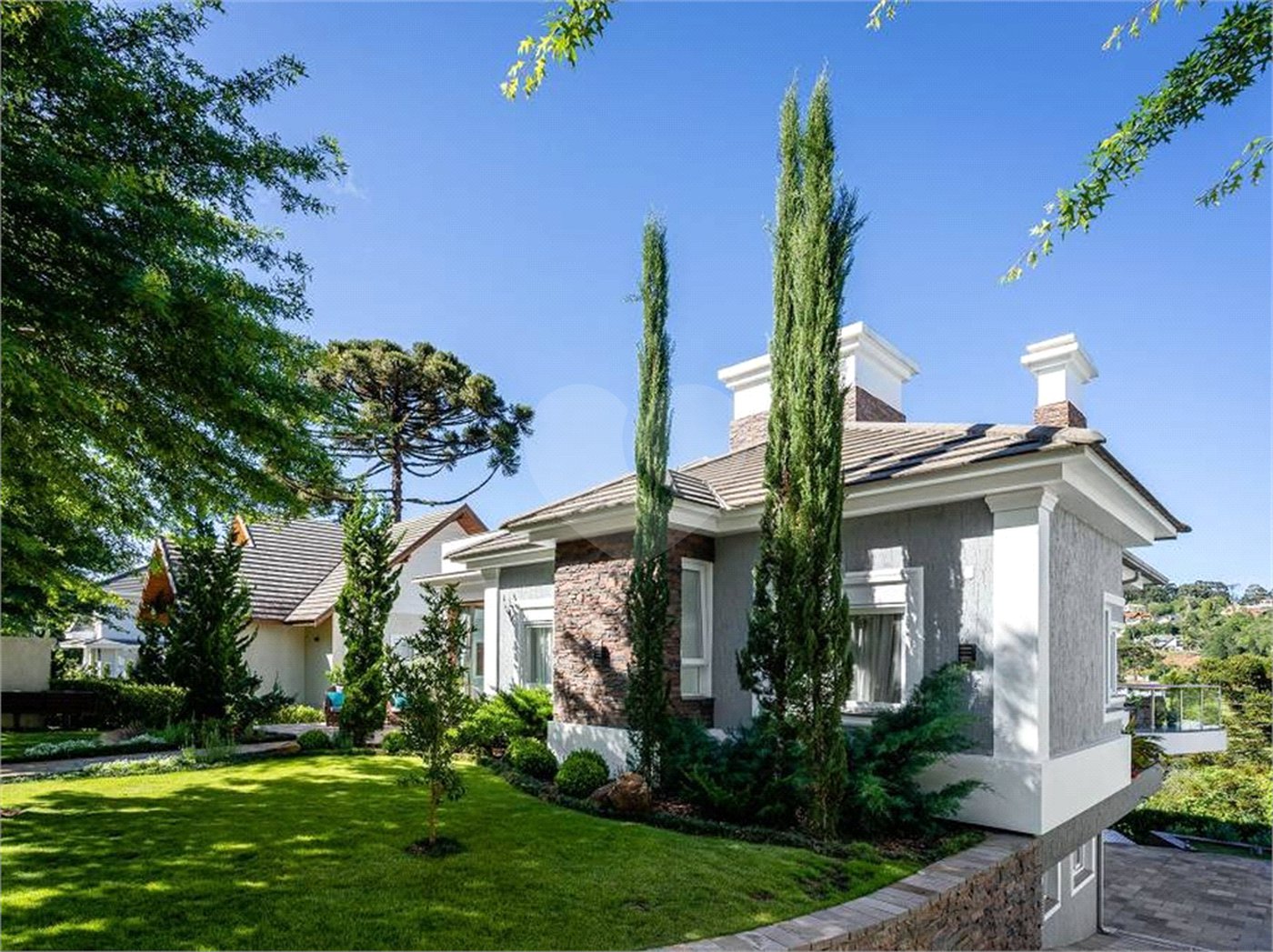 Casa em condomínio de luxo com lindo por do SOL