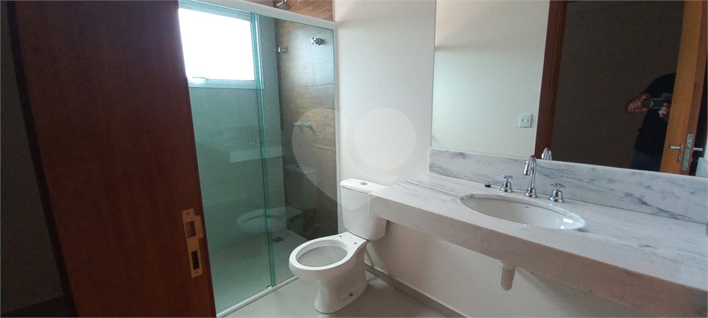 Casa à venda com 3 suítes em Santa Isabel, Louveira, SP