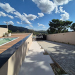 Casa térrea moderna com piscina privativa à venda no Jardim dos Pinheiros, em Atibaia