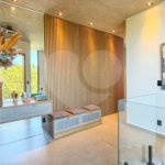 Indaiatuba - HOME DESIGN - Casa Térrea - Condomínio Paradiso - 420 m² de terreno - 307,19 m² de área construída - 3 suítes completas, sendo 1 master com closet planejado e banheira de imersão - Sala de TV reversível para 4ª suíte - Sala de estar ampla e varanda gourmet integrada - Cozinha com móve