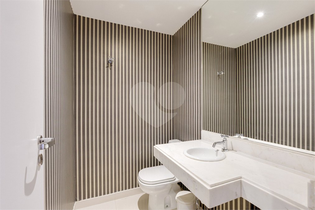 Apartamento para alugar com 4 suítes em Alto da Boa Vista, São Paulo, SP