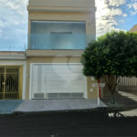 Sobrado 3 quartos 1 suíte e área de lazer