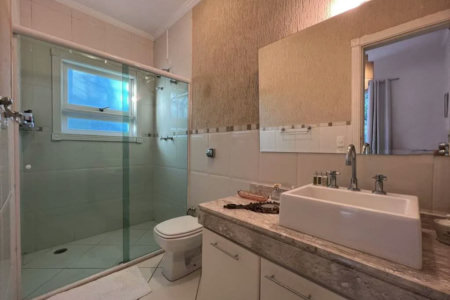 Casa à venda com 4 suítes em Vila Santo Antônio, Cotia, SP