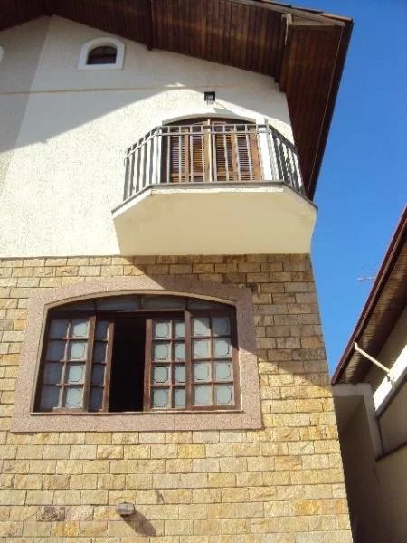 Casa à venda com 3 suítes em Vila Sônia, São Paulo, SP