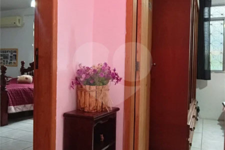Casa Duplex à Venda — 210 m² | Bairro Alessandra, Rio de Janeiro