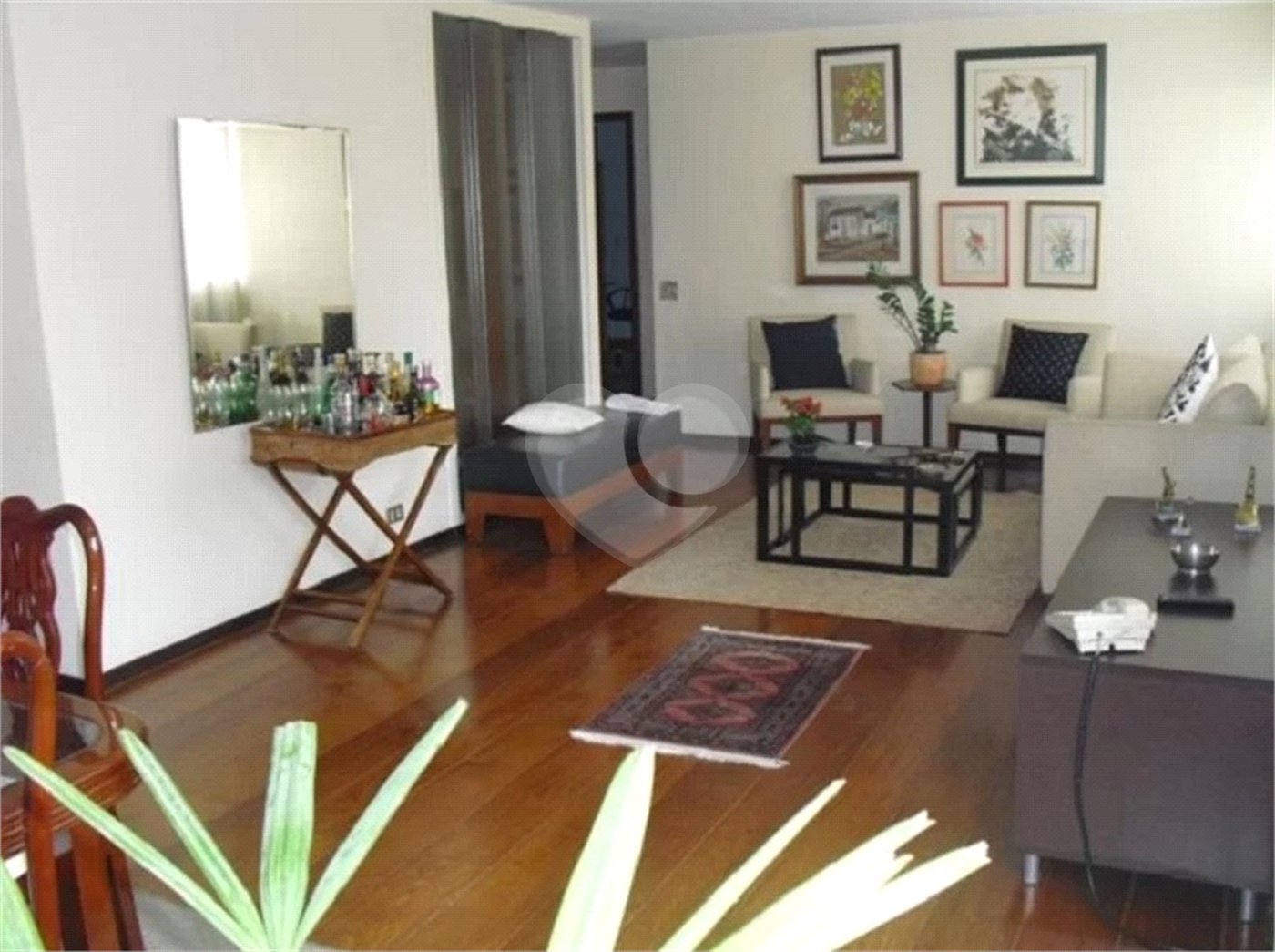 Apartamento à venda com 4 quartos, sendo 1 suíte, em Campo Belo, São Paulo, SP
