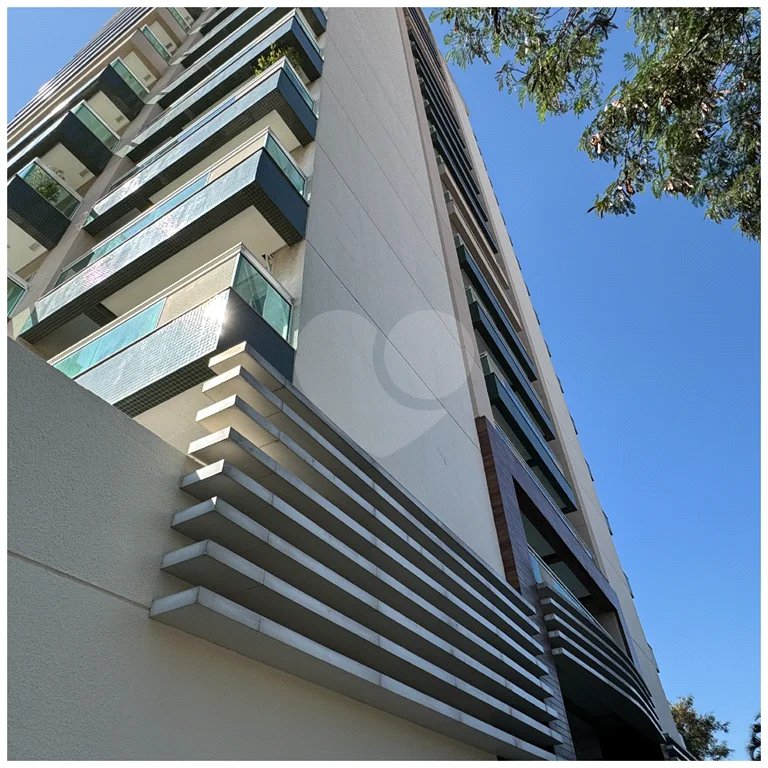 Conjunto comercial com 223,38 m² à venda na Vila Carrão